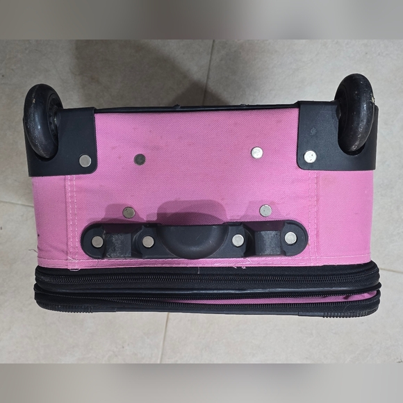 Pink Suitcase - Picture 5 of 6